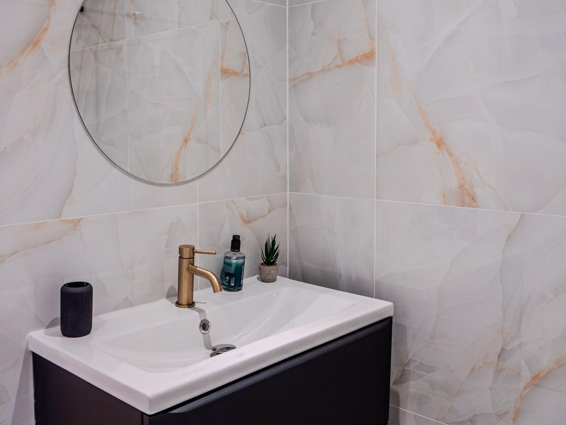 The marble and gold bathroom
